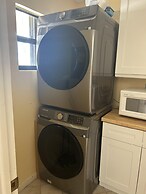 Beautiful 2 bedroom with Boat Slip 2 Home by RedAwning