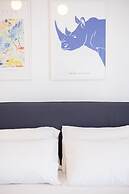 Elegant Coastal Haven Fully Renovated 3-bedroom Apartment