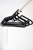 Elegant Coastal Haven Fully Renovated 3-bedroom Apartment