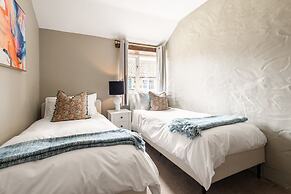 Host Stay Heather Cottage