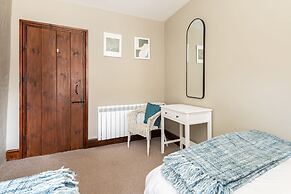 Host Stay Heather Cottage