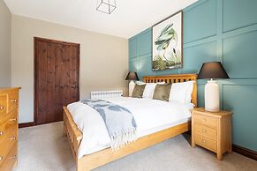 Host Stay Heather Cottage