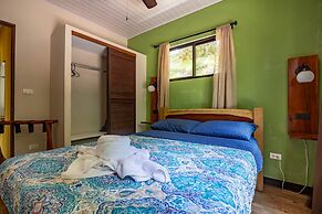 Cantos del Bosque Monteverde