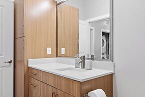 The Celebrity Suite The Gulch