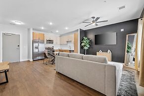 The Celebrity Suite The Gulch