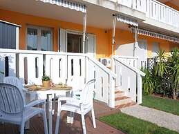 Pleasant Apartment With Shared Pool