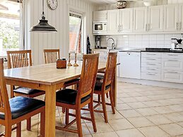 5 Star Holiday Home in Visby