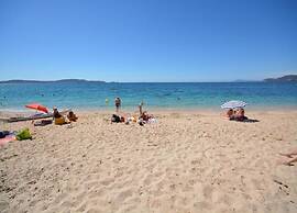 Apartment in Giens With Pool & Beach Access