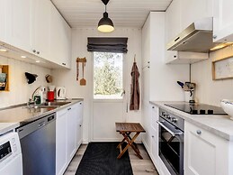 6 Person Holiday Home in Albaek
