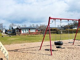 Beautiful Holiday Home Near Sea-by Traum