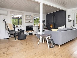 5 Person Holiday Home in Thyholm