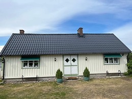 6 Person Holiday Home in Mellbystrand
