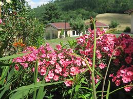 Secluded Chalet in Egliseneuve des Liards