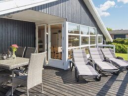 4 Star Holiday Home in Hejls