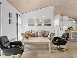 4 Star Holiday Home in Hals