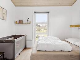 4 Star Holiday Home in Hals