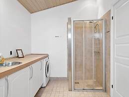 4 Star Holiday Home in Hals