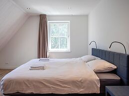 Luxury Family Villa in a Beautiful Location