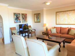 Beach Penthouse Bermuda Beach 4