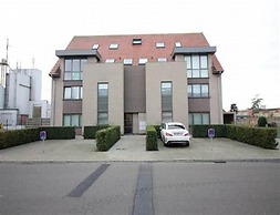Cozy Apartment Near the Dike and Center