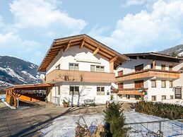 Beautiful Holiday Home in Mayrhofen