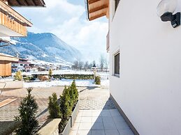 Beautiful Holiday Home in Mayrhofen