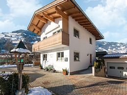 Beautiful Holiday Home in Mayrhofen