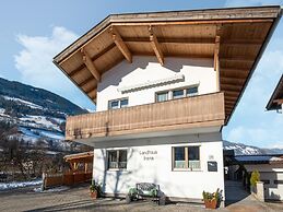 Beautiful Holiday Home in Mayrhofen