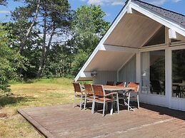 6 Person Holiday Home in Rodby