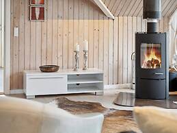 6 Person Holiday Home in Rodby