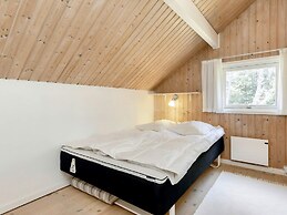 6 Person Holiday Home in Rodby