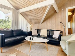 6 Person Holiday Home in Rodby