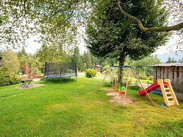 Cosy Apartment in Sibratsgfall With Garden