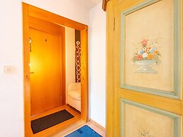 Cosy Apartment in Sibratsgfall With Garden