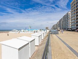 Spacious Apartment With Seaview
