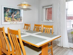 6 Person Holiday Home in Hadsund