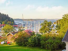 4 Star Holiday Home in Tjorn