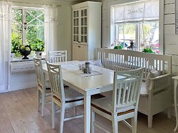 4 Star Holiday Home in Tjorn