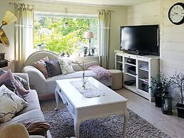 4 Star Holiday Home in Tjorn