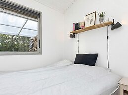 5 Person Holiday Home in Roslev