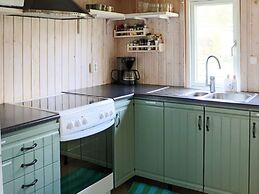 6 Person Holiday Home in Skummeslovsstrand