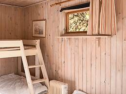 6 Person Holiday Home in Skummeslovsstrand