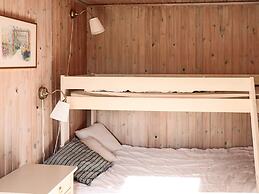 6 Person Holiday Home in Skummeslovsstrand