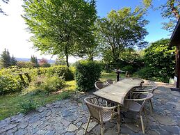 Charming Holiday Home With Garden