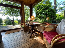 Charming Holiday Home With Garden