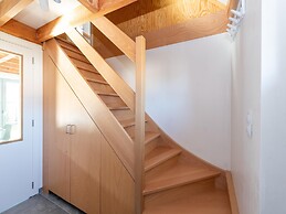 Cozy Polder House on the Westhinder Domain