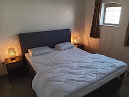 Cozy Polder House on the Westhinder Domain