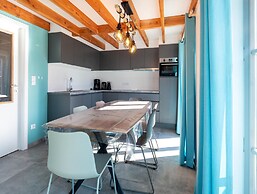 Cozy Polder House on the Westhinder Domain