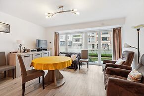 Bright 2-bedroom Apartment