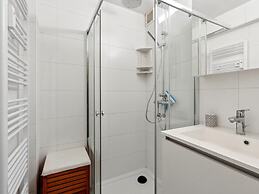 Cosy Apartment Near the Center